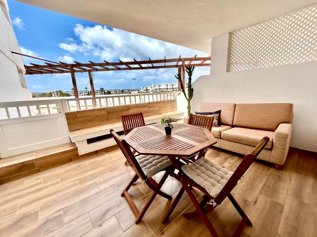 Ferienwohnung The Colors House Costa Teguise Exterior foto