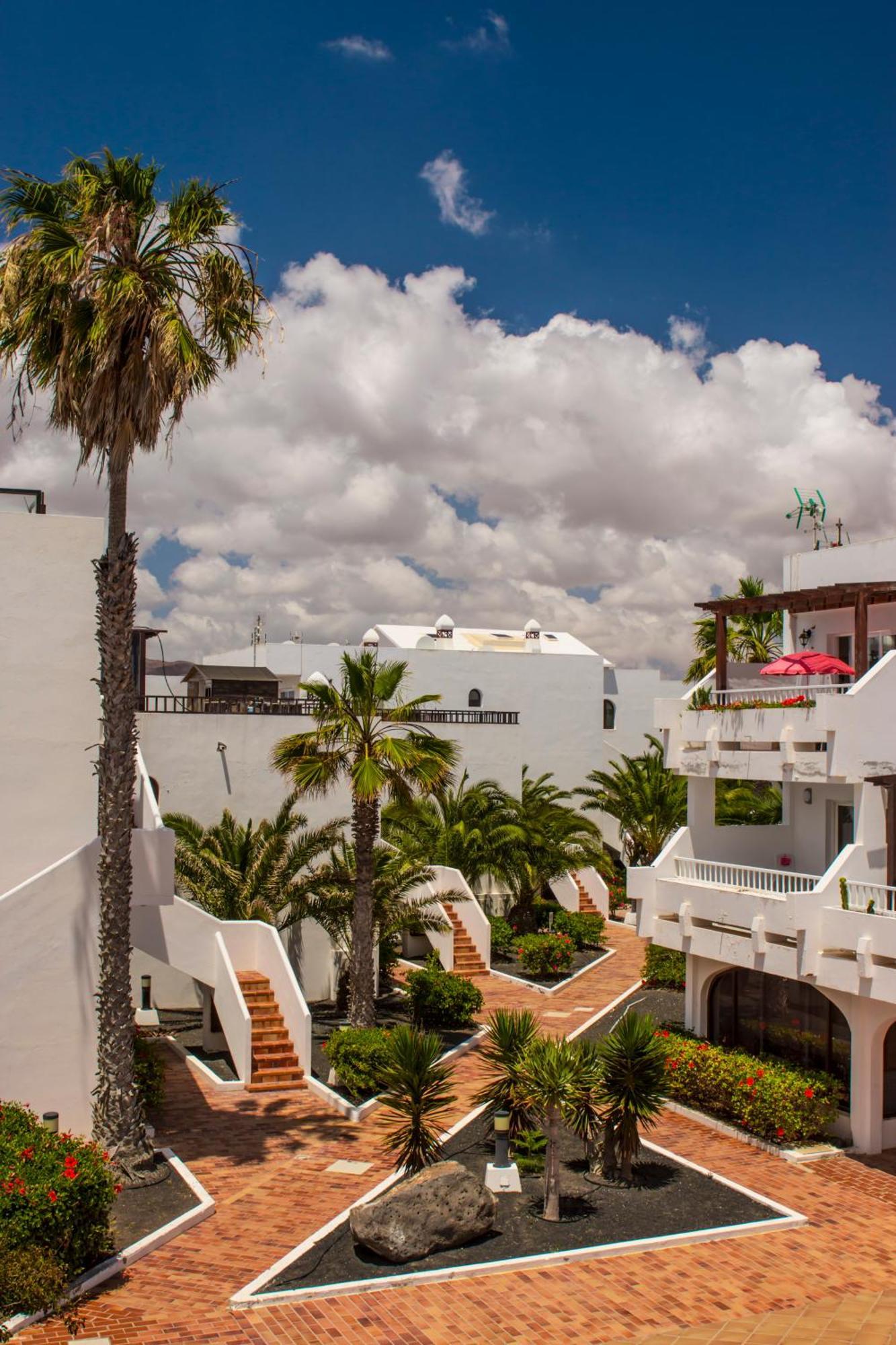 Ferienwohnung The Colors House Costa Teguise Exterior foto
